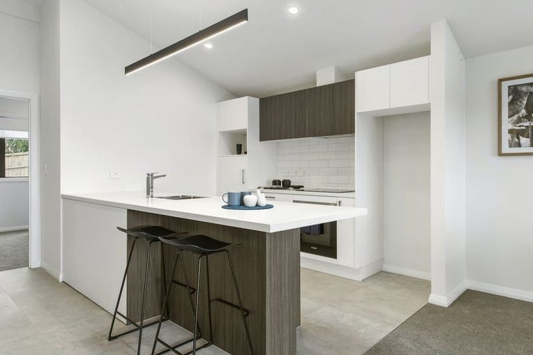 Photo of property in 5 Blenheim Place, Judea, 3110