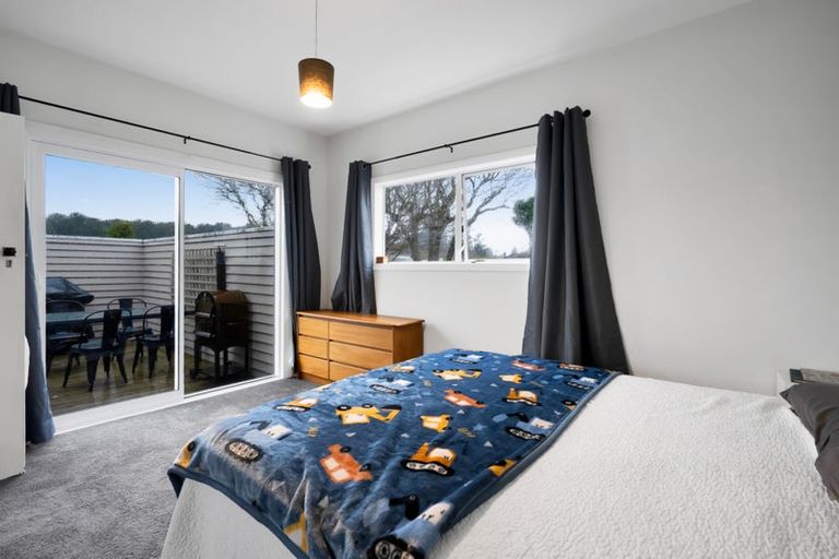Photo of property in 1/6 Cornwall Street, Brooklands, New Plymouth, 4310