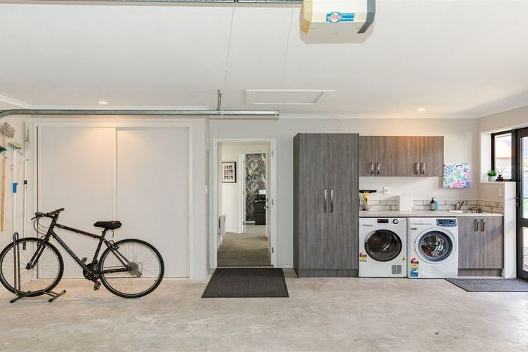 Photo of property in 34 Fonblanque Street, Westport, 7825