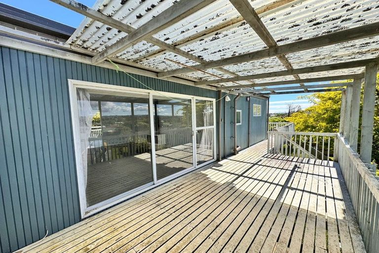 Photo of property in 279 Pakuranga Road, Pakuranga Heights, Auckland, 2010