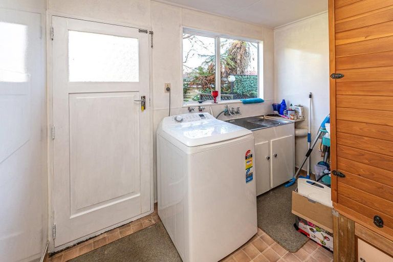 Photo of property in 12 Dawson Street, Pahiatua, 4910