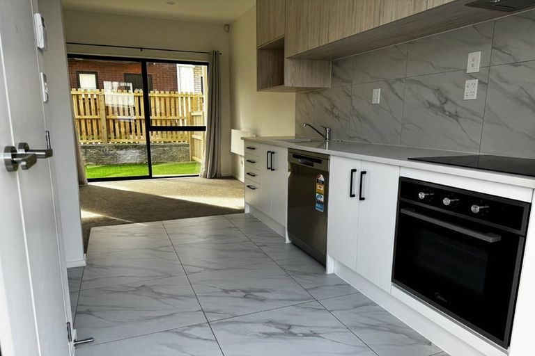 Photo of property in 13 Hari Place, Favona, Auckland, 2024