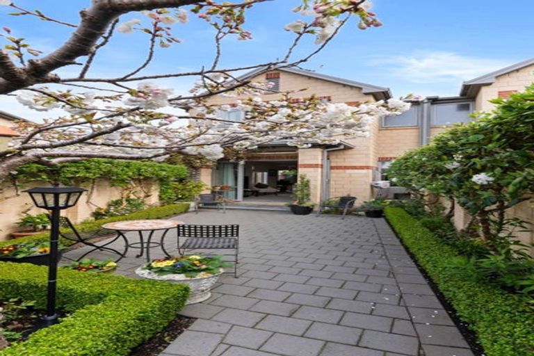 Photo of property in 24a Waterford Avenue, Northwood, Christchurch, 8051