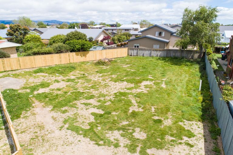 Photo of property in 12 Innes Place, Roslyn, Palmerston North, 4414