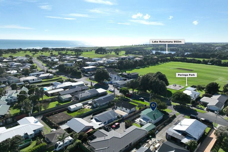 Photo of property in 44 Fitzroy Road, Fitzroy, New Plymouth, 4312