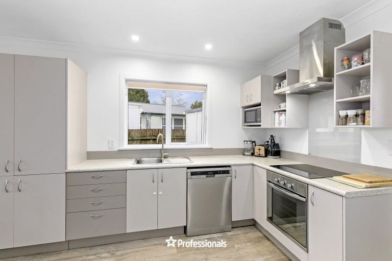 Photo of property in 42 Mountbatten Grove, Clouston Park, Upper Hutt, 5018