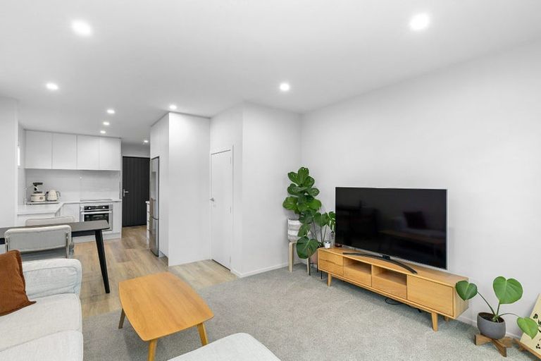 Photo of property in 4/338 Oxford Terrace, Avalon, Lower Hutt, 5011