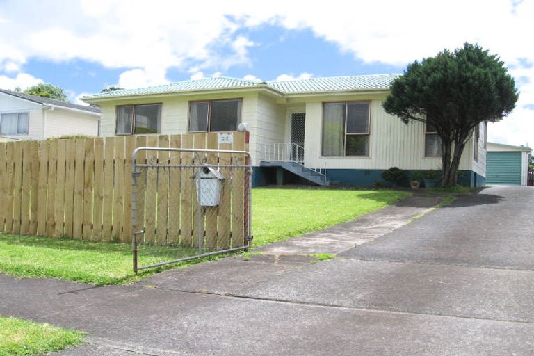 Photo of property in 34 Catkin Crescent, Papatoetoe, Auckland, 2025