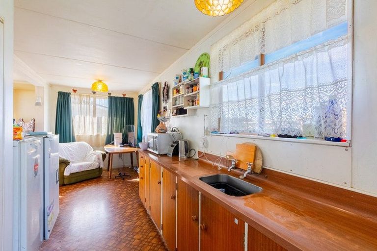 Photo of property in 21 Amundsen Avenue, Flaxmere, Hastings, 4120