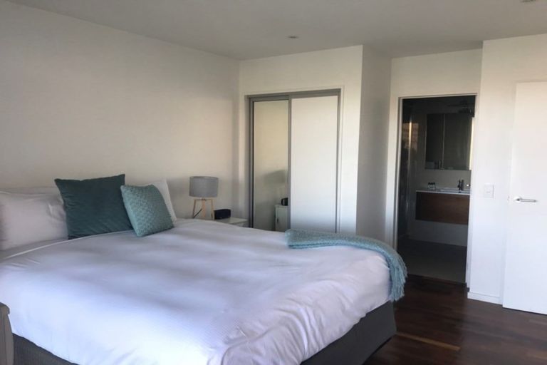 Photo of property in 34c Goldrush Way, Queenstown, 9300