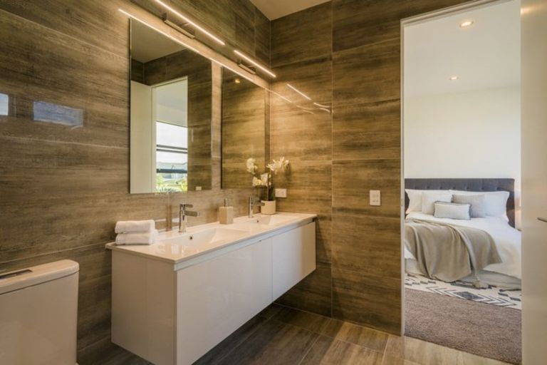 Photo of property in 73 Leeward Drive, Whitianga, 3510