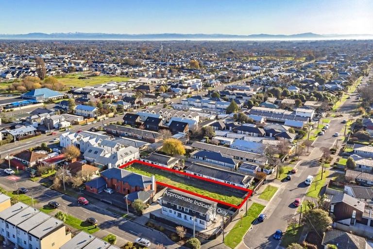 Photo of property in 49 Geraldine Street, Edgeware, Christchurch, 8013