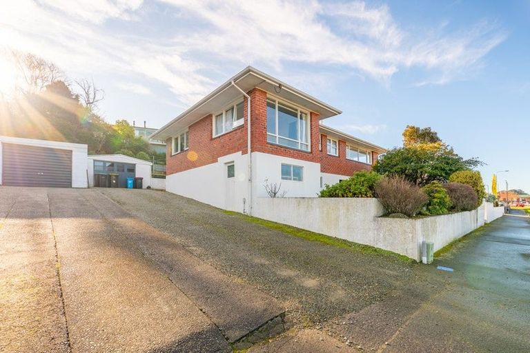 Photo of property in 5 Hobbs Street, Waimataitai, Timaru, 7910