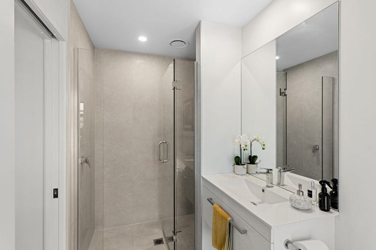 Photo of property in 18 Whitburn Avenue, Halswell, Christchurch, 8025