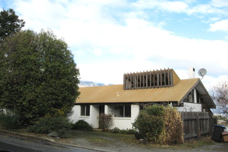 Photo of property in 53 Panorama Terrace, Queenstown, 9300