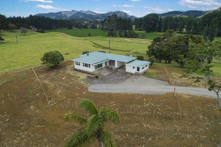 Photo of property in 3659 Mangakahia Road, Pakotai, Whangarei, 0172