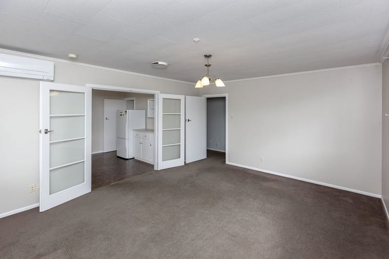 Photo of property in 6 Curtis Street, Northland, Wellington, 6012