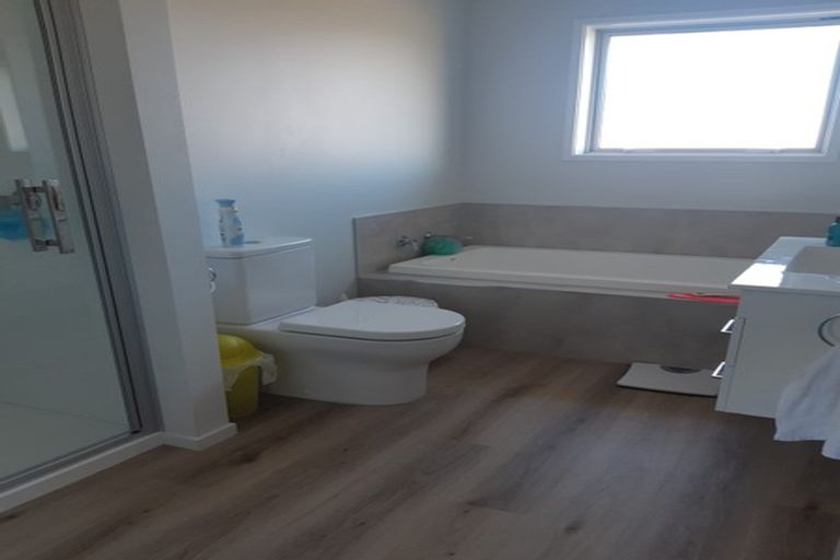 Photo of property in 32 Solway Crescent, Solway, Masterton, 5810