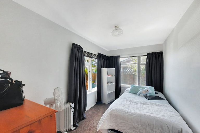 Photo of property in 40 Hounslow Street, Ilam, Christchurch, 8041