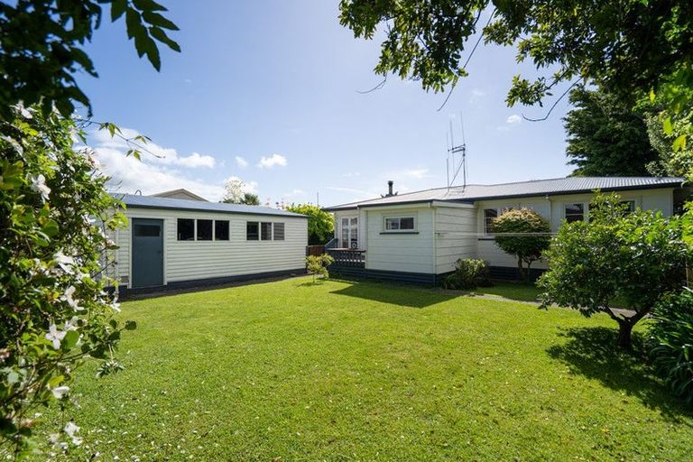 Photo of property in 40 Weld Street, Cambridge, 3434