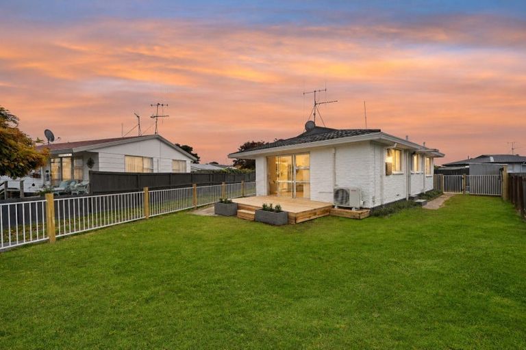 Photo of property in 7 Bradley Place, Nawton, Hamilton, 3200