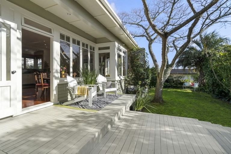 Photo of property in 5 Macky Avenue, Devonport, Auckland, 0624