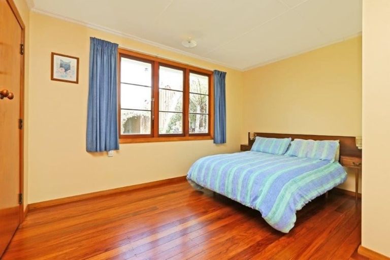 Photo of property in 5 Arataki Road, Havelock North, 4130