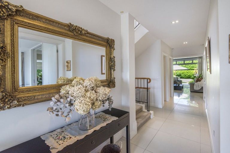 Photo of property in 23 Seacliffe Avenue, Belmont, Auckland, 0622