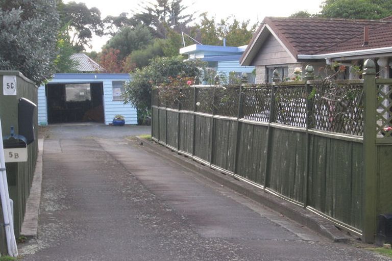 Photo of property in 5c Waimarie Avenue, Paraparaumu, 5032