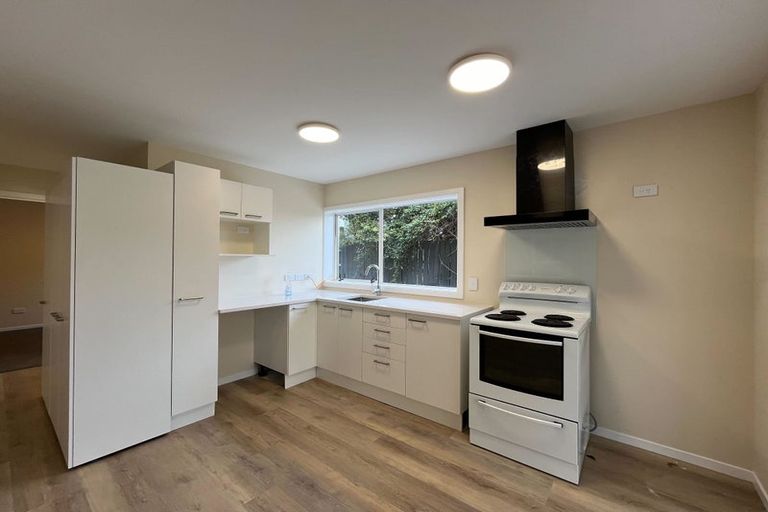 Photo of property in 25 Geoffrey Road, Torbay, Auckland, 0630