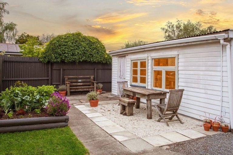 Photo of property in 3b George Street, Rangiora, 7400