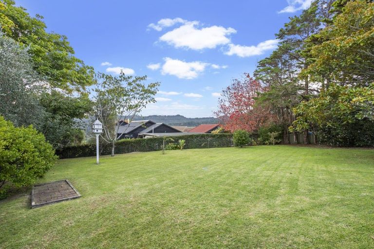 Photo of property in 22 Grendon Road, Titirangi, Auckland, 0604