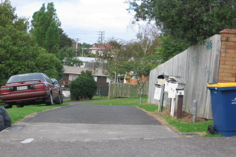 Photo of property in 1/8 Roick Parade, Glen Eden, Auckland, 0602