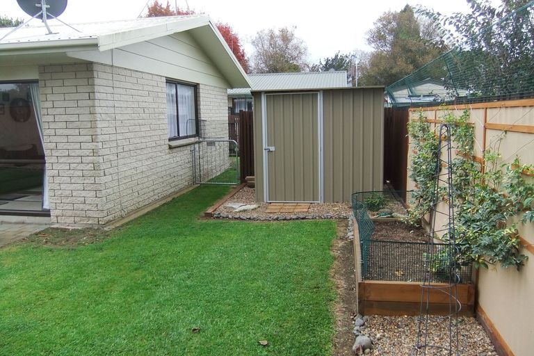 Photo of property in 60a Moore Street, Leamington, Cambridge, 3432