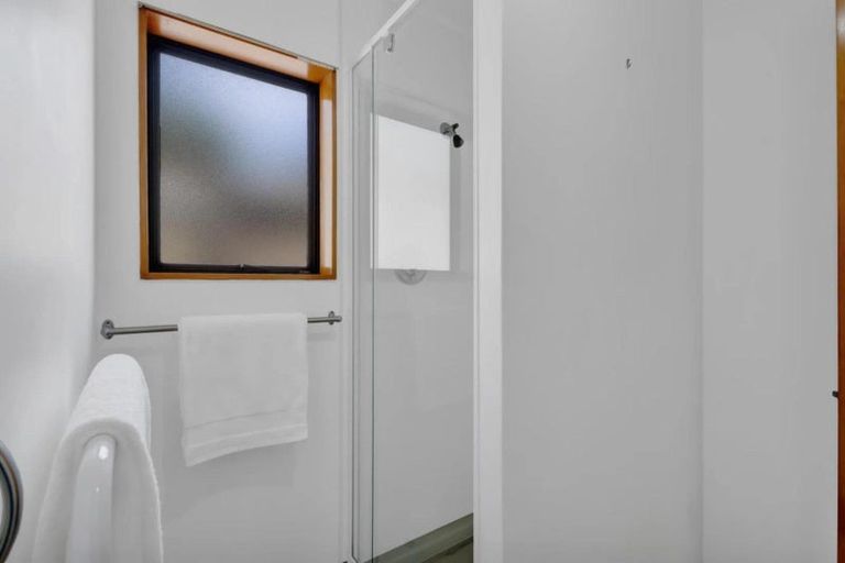 Photo of property in 263b Huatoki Street, Upper Vogeltown, New Plymouth, 4310