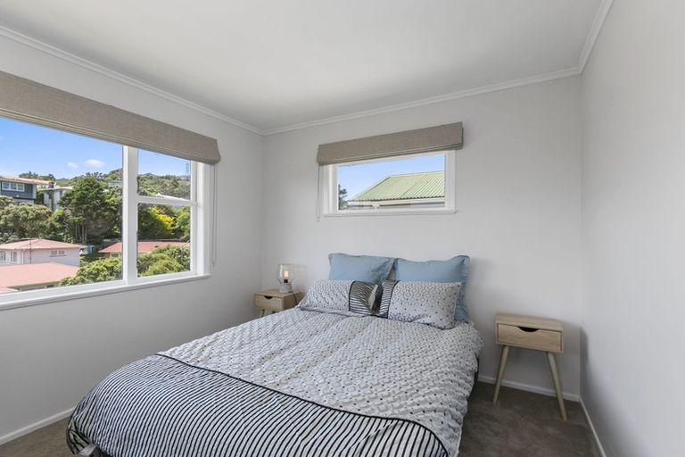 Photo of property in 95 Kenmore Street, Newlands, Wellington, 6037