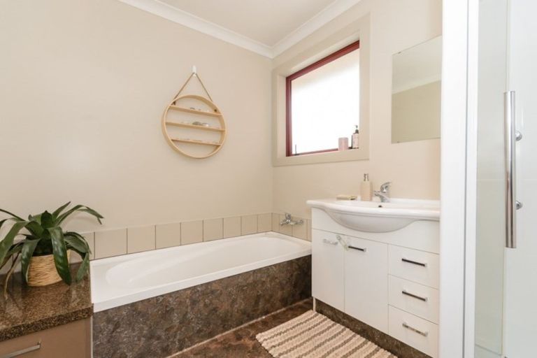Photo of property in 61 Litchfield Street, Redwoodtown, Blenheim, 7201