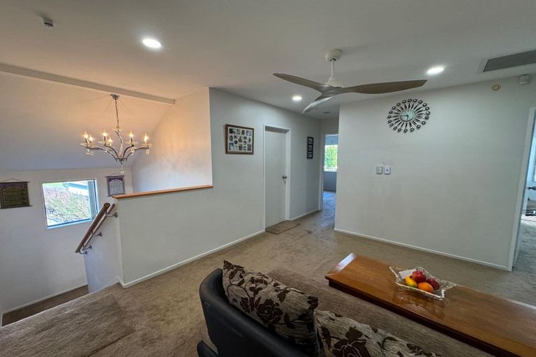 Photo of property in 14a Pipitea Place, Massey, Auckland, 0614