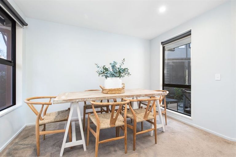 Photo of property in 2/58 Innes Road, St Albans, Christchurch, 8052