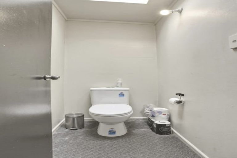 Photo of property in 142 Albany Street, North Dunedin, Dunedin, 9016