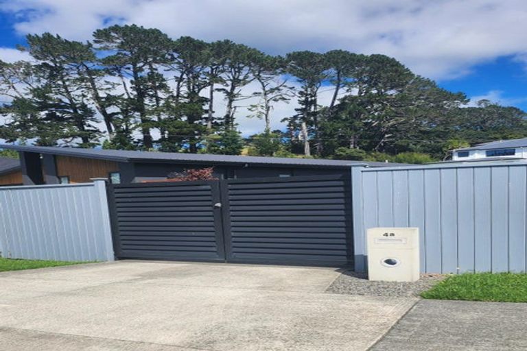 Photo of property in 4 Pukemarino Road, Waimauku, 0812