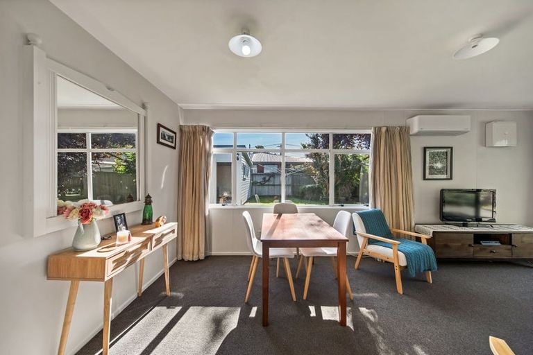 Photo of property in 108a Retreat Road, Avonside, Christchurch, 8061