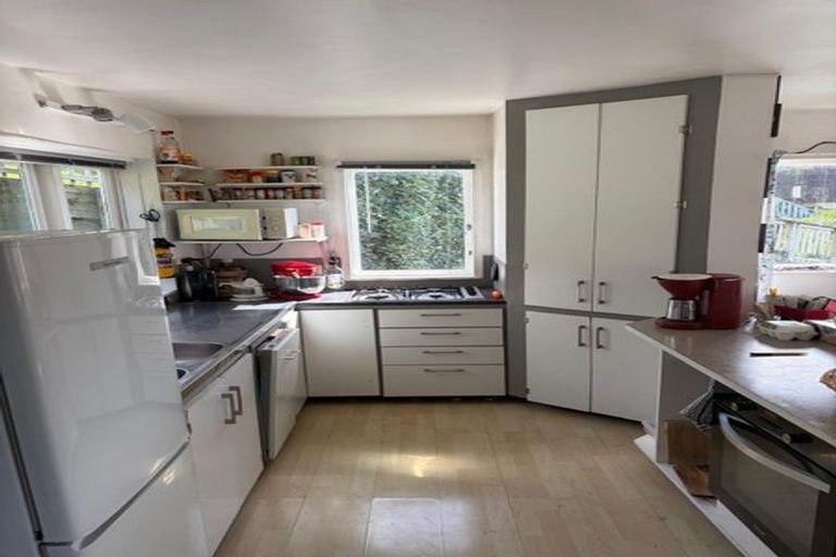 Photo of property in 120a Fairview Avenue, Fairview Heights, Auckland, 0632