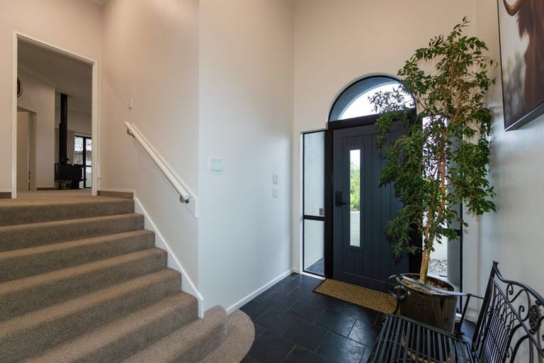 Photo of property in 26 Cumberland Rise, Taradale, Napier, 4112