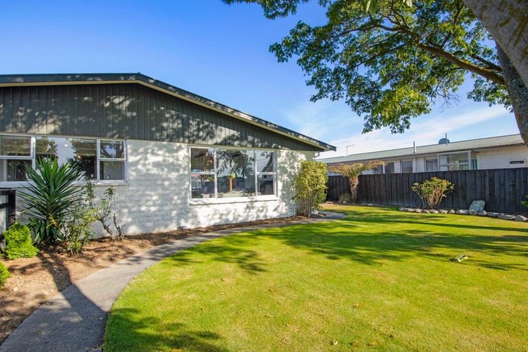 Photo of property in 76 Houldsworth Street, Blenheim, 7201