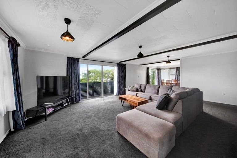 Photo of property in 7 Kowhai Street, Hawera, 4610