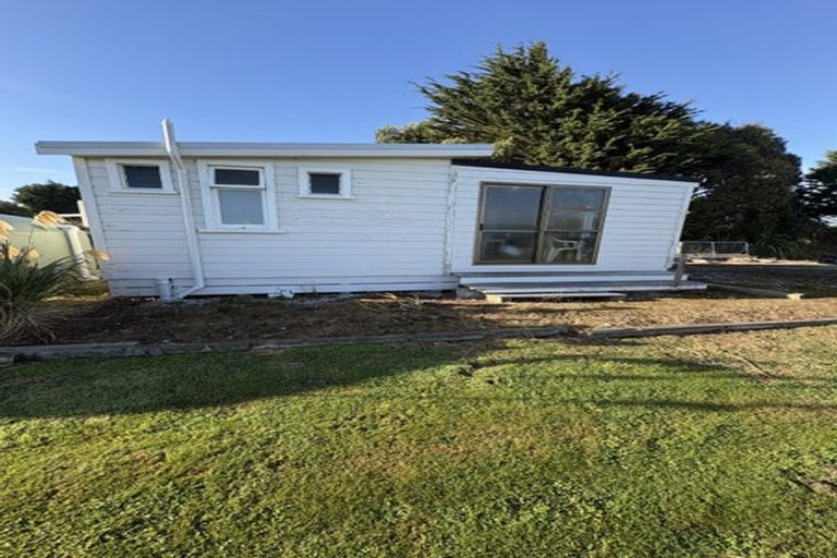 Photo of property in 11 Neva Street, Fortrose, Invercargill, 9875