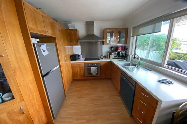 Photo of property in 1/7 Endymion Place, Half Moon Bay, Auckland, 2012