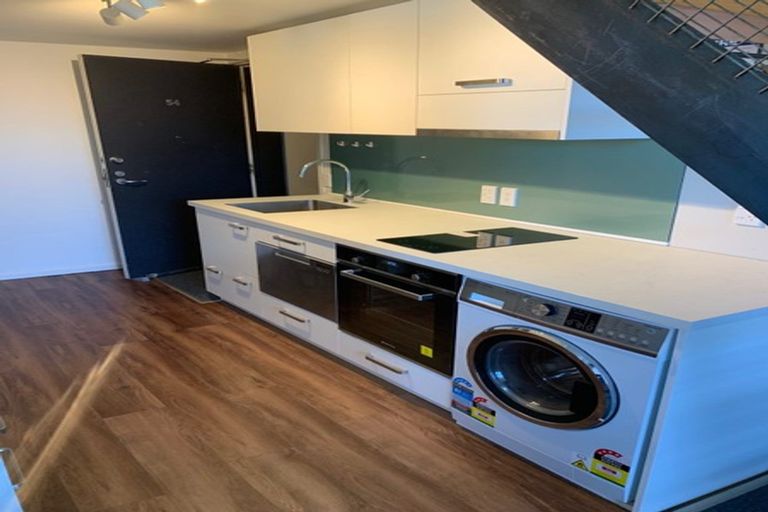 Photo of property in Urbane Apartments, 54/29 Webb Street, Mount Cook, Wellington, 6011
