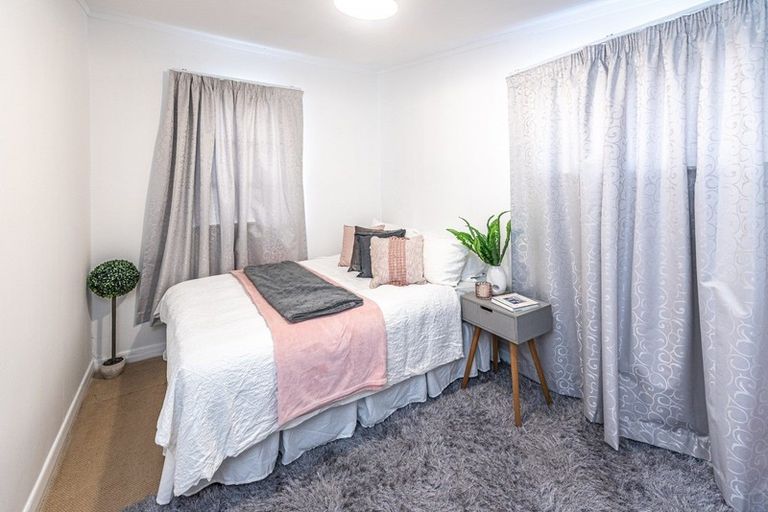 Photo of property in 20 Manuka Street, Castlecliff, Whanganui, 4501